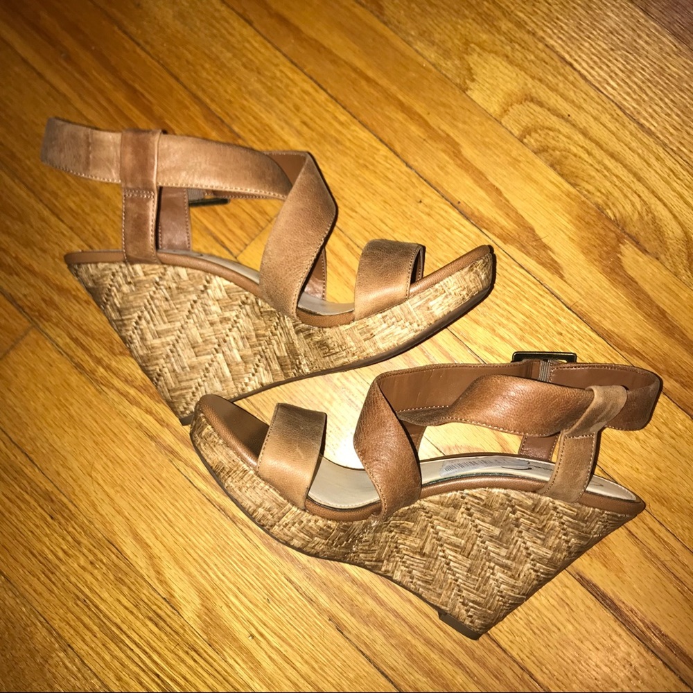 Jessica Simpson wedges-worn once!